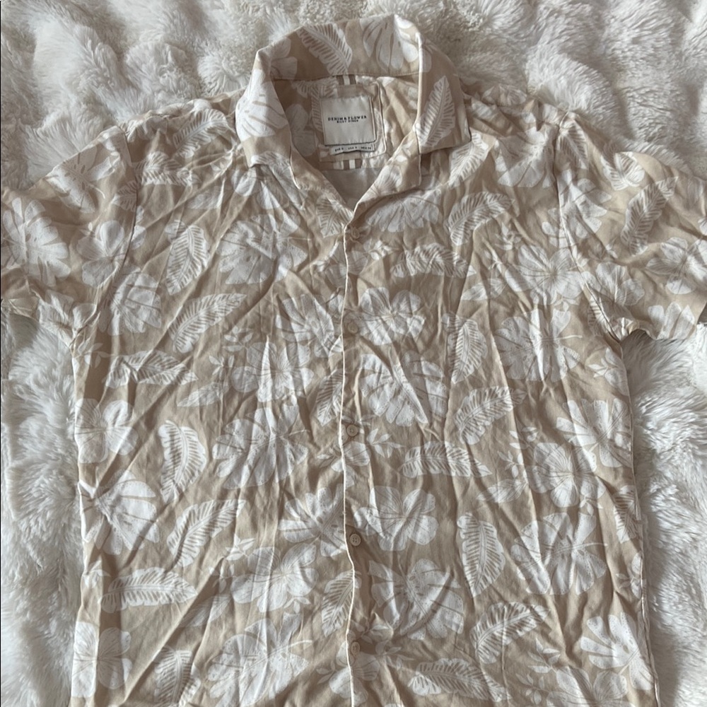 Denim & Flower Tan Floral Button Up Shirt